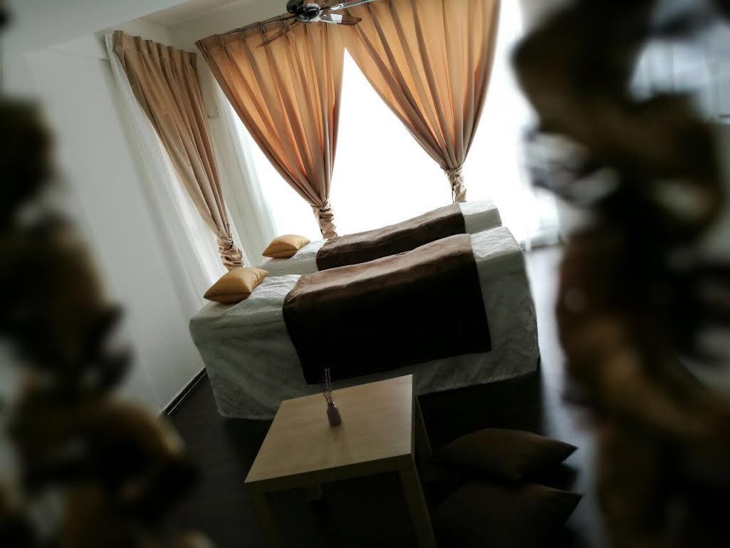 Coffea Garden Cafe & Stay ملقا المظهر الخارجي الصورة